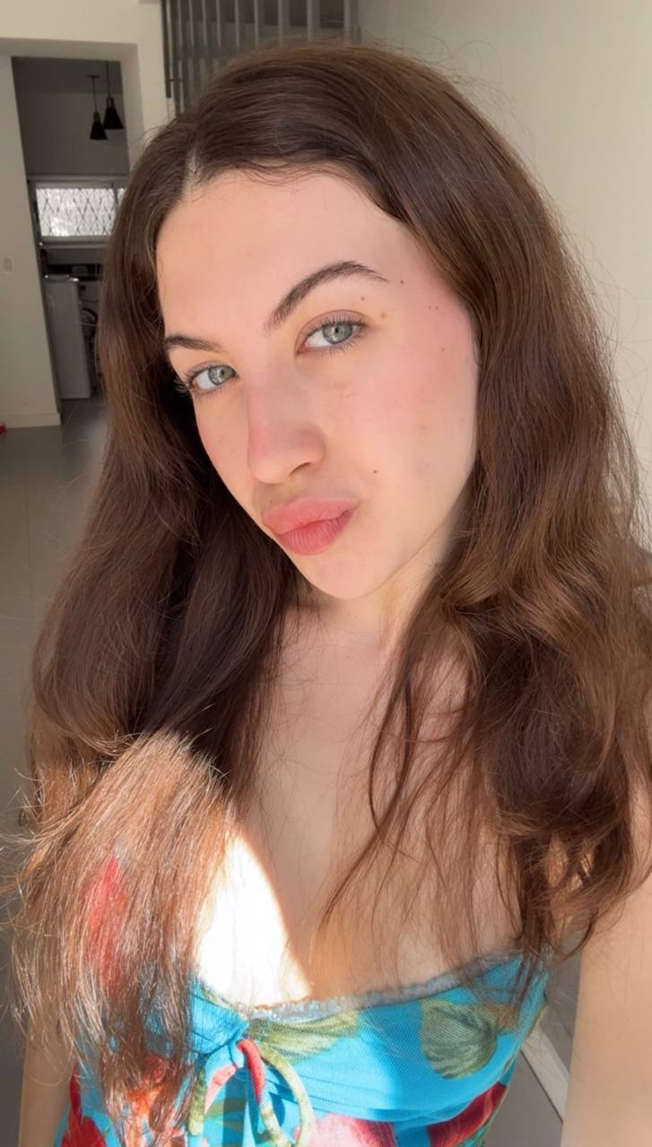 Nude girl Amber in Kirkuk