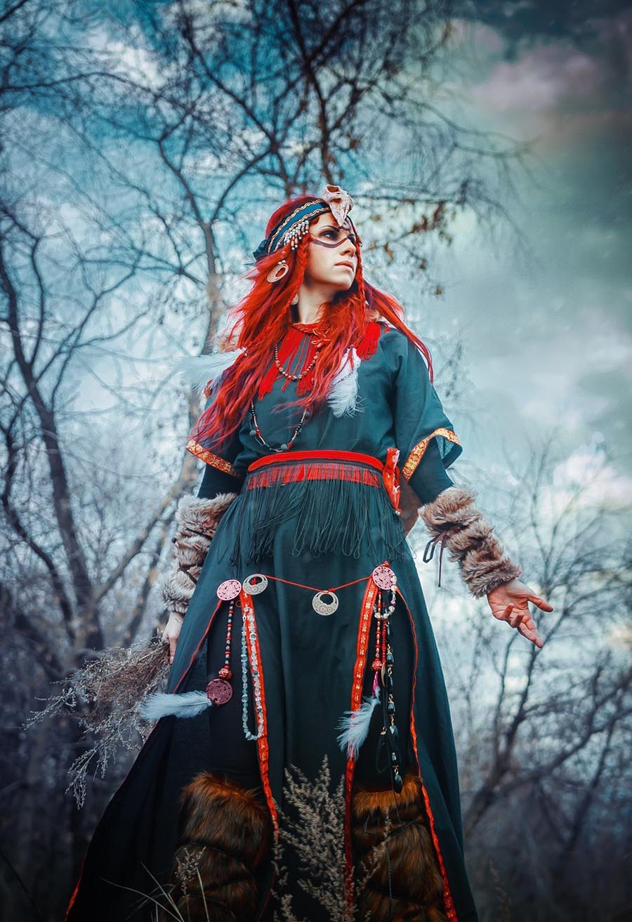 Girls in Slavic costumes underwear in Kirkuk