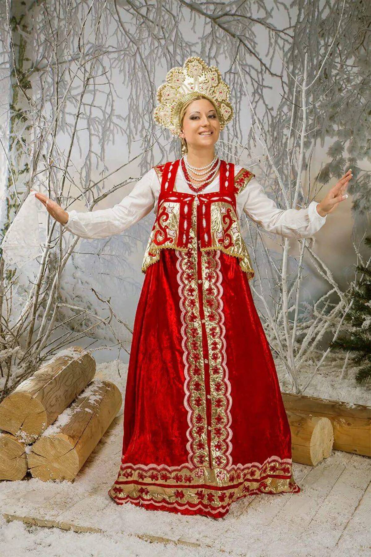 Girls in Slavic costumes in Kirkuk